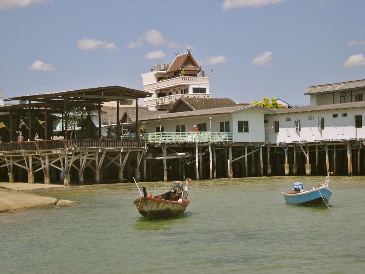 Fulay Hotel Hua Hin Exterior photo